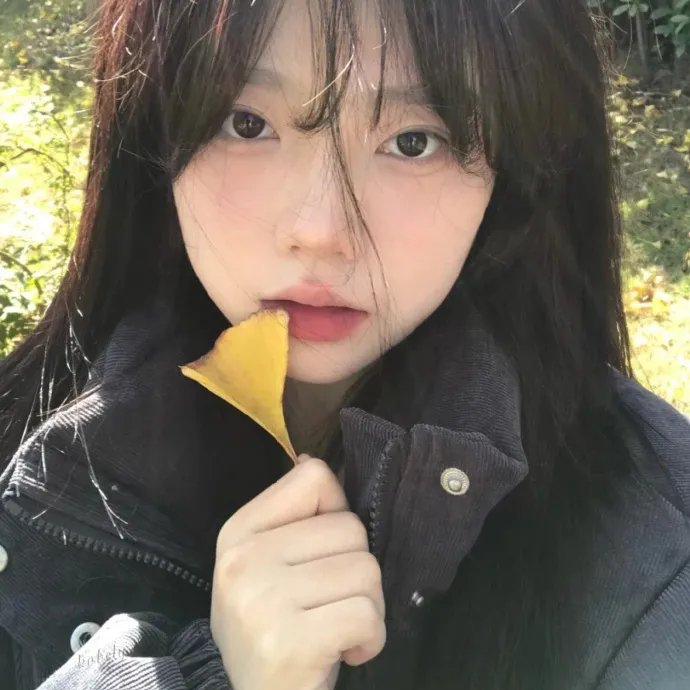 草叶之下